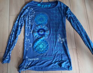 Camiseta Desigual. Talla S
