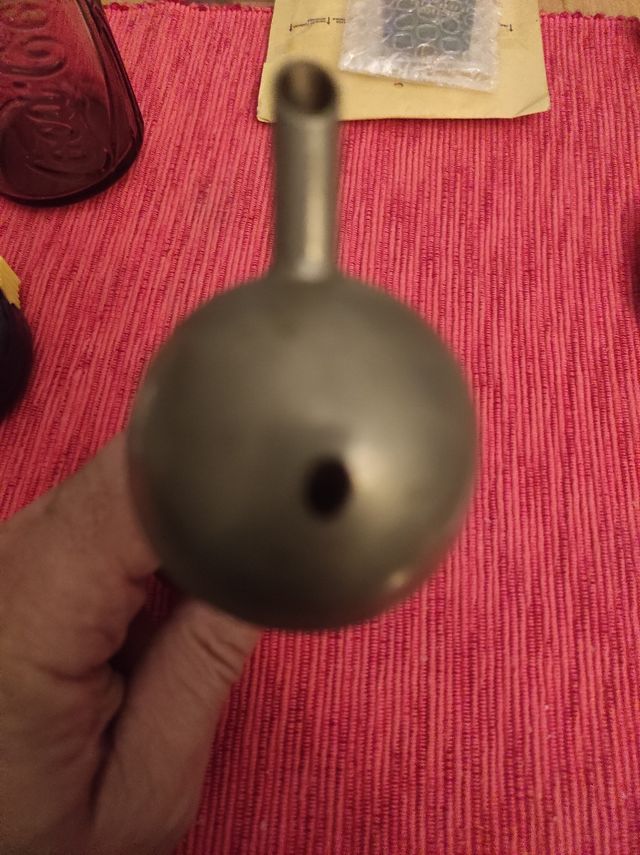 tapón dosificador antiguo para botella England