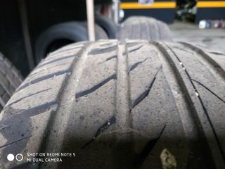 Llantas Ford 5x108 con neumáticos.