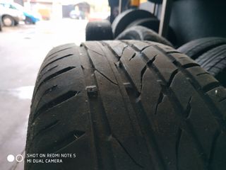 Llantas Ford 5x108 con neumáticos.