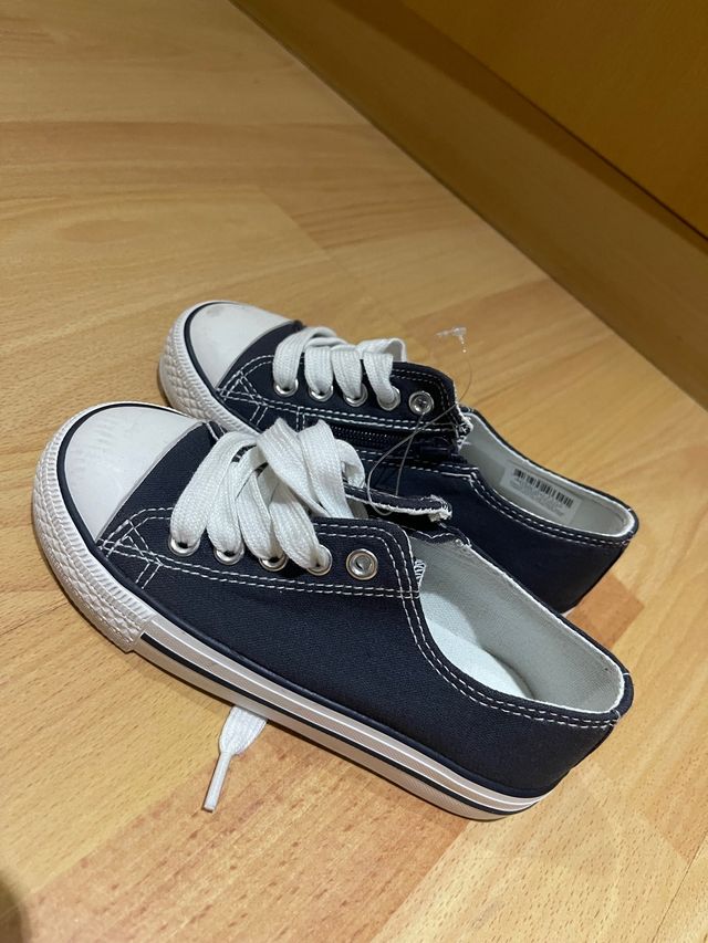 Bambas nuevas talla 28