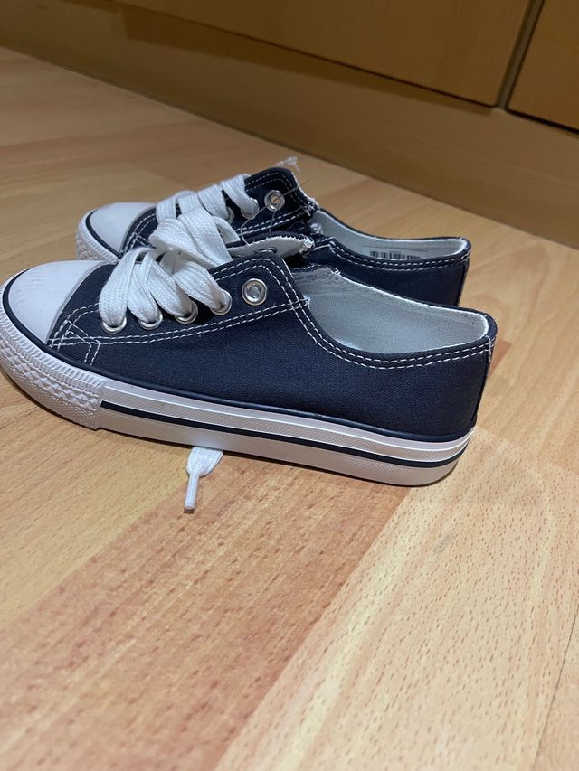 Bambas nuevas talla 28