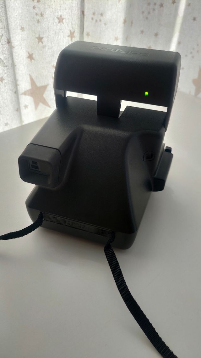 Camara Polaroid 636 closeup