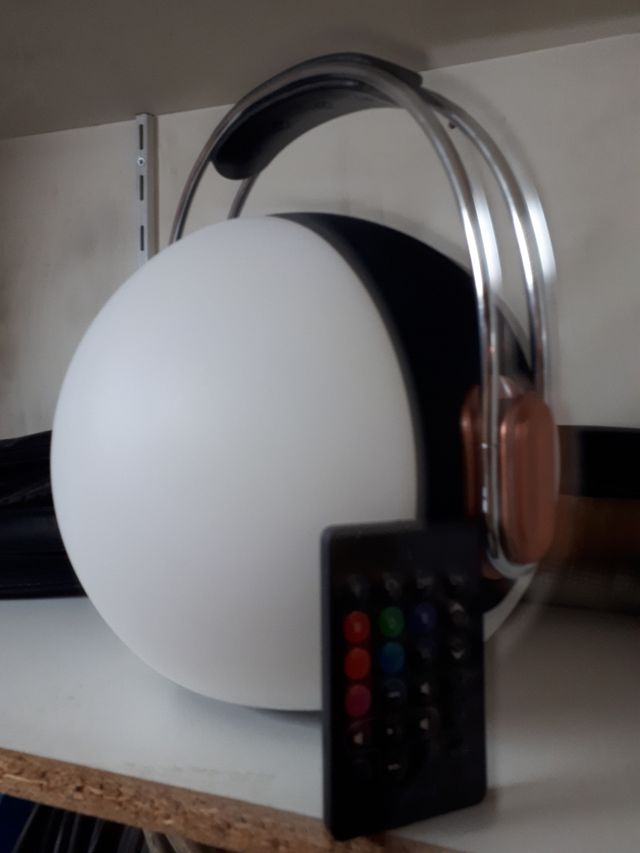 lámpara con música bluetoot