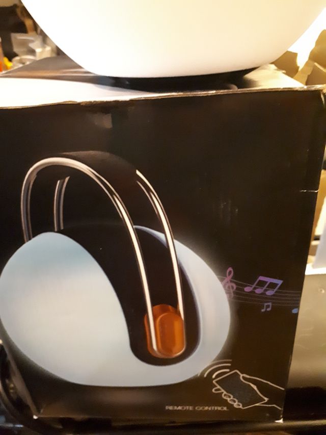 lámpara con música bluetoot