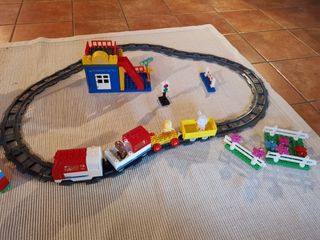 LEGOestacion de tren imaginarium +parque infantil 