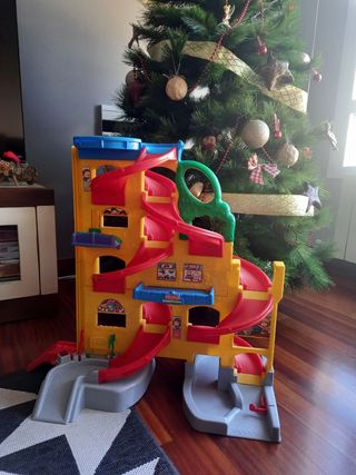 Parking Fisher Price Little People