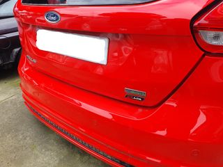 paragolpe trasero ford focus st line 2014