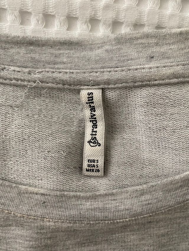 Camiseta Stradivarius