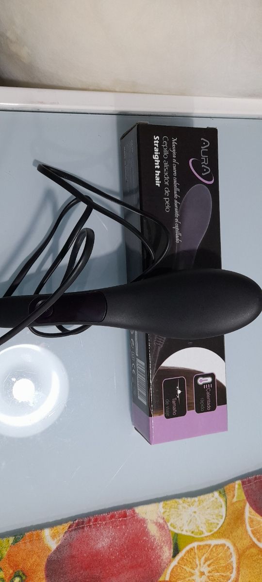 cepillo alisador de pelo