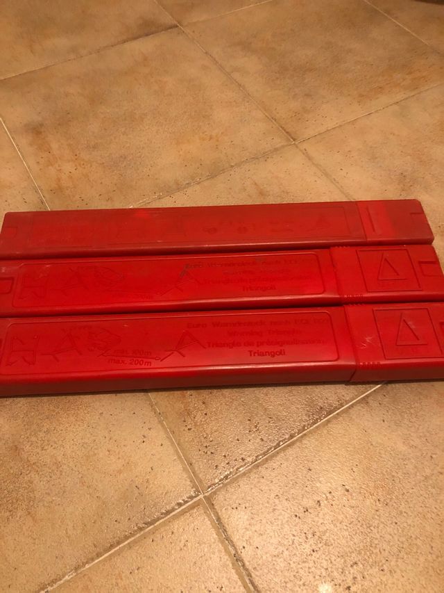 Triángulos de señalización exterior