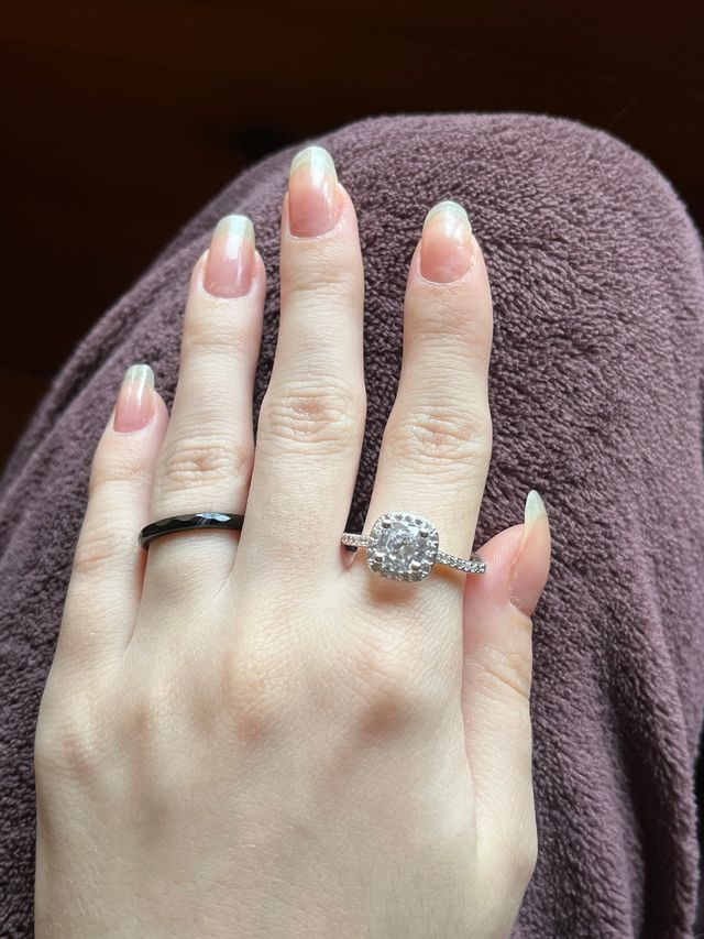 Anillo de plata 925 y circonita