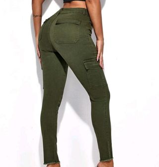 Pantalón verde militar