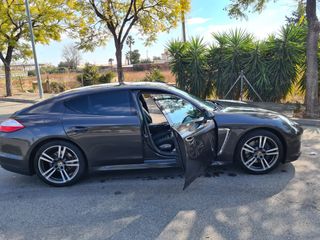 Porsche Panamera 2012