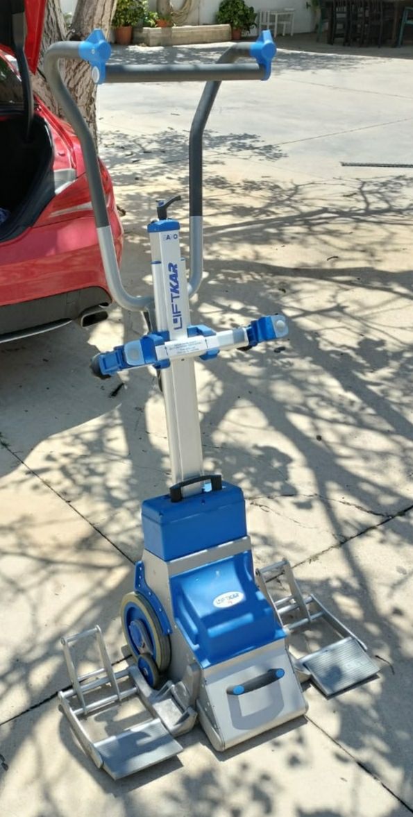 Se vende subeescaleras modelo LIFTKAR 2