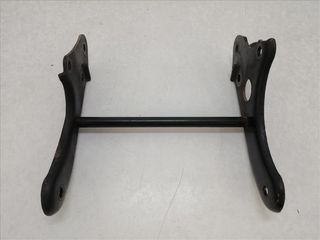 Soporte Motor Yamaha MAJESTY 125 2006