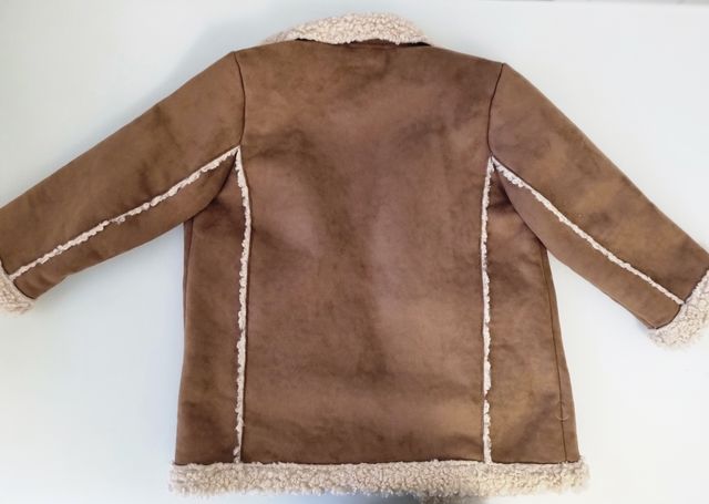 Abrigo Antelina Niña