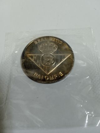 Moneda de plata del Real Betis de Oliveira