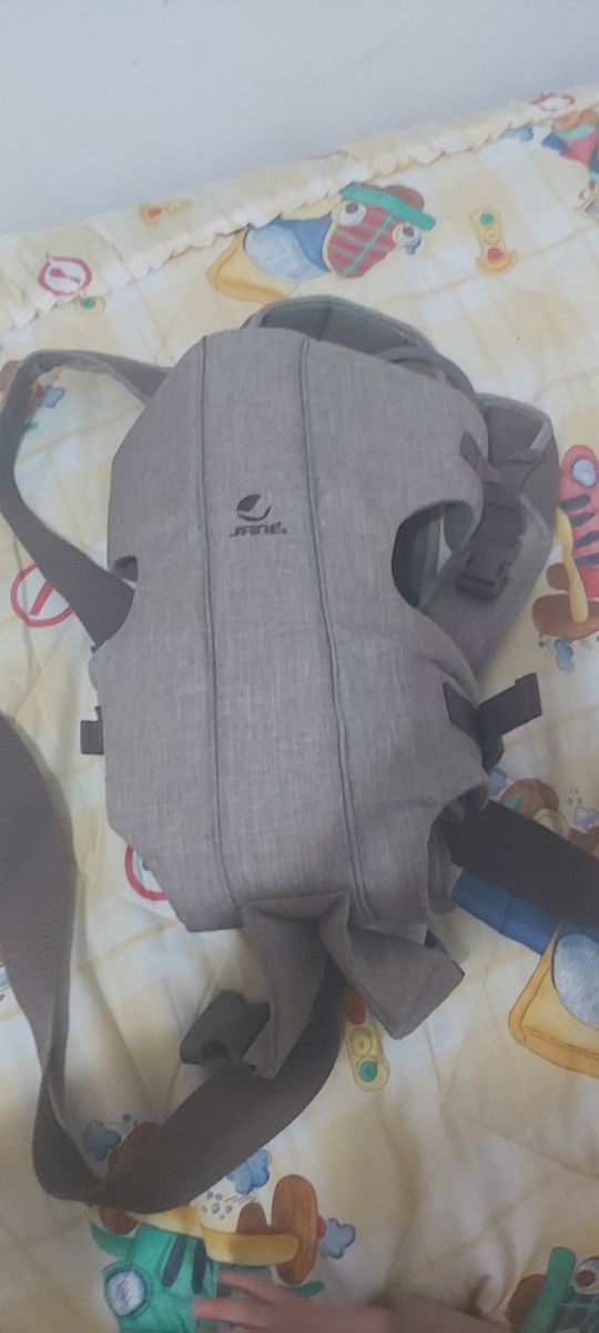 mochila porta bebé 