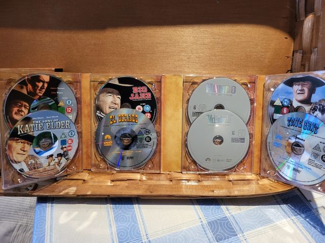 John Wayne Westerns Collection DVD