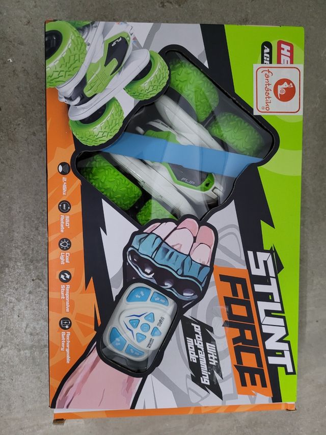 Coche teledirigido con mando