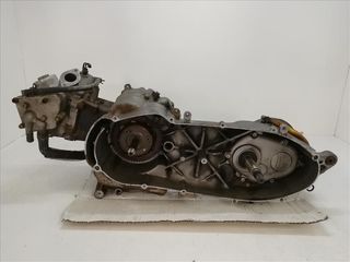 Motor Yamaha MAJESTY 125 2001