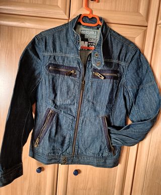 Cazadora vaquera Bershka chico talla M 38