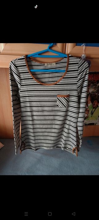 Jersey rayas blanco y negro talla L/XL 