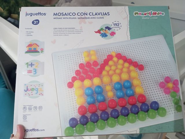 Mosaico clavijas