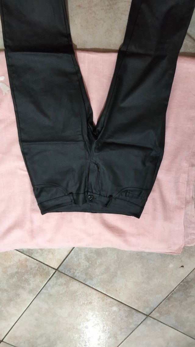 pantalone similpelle