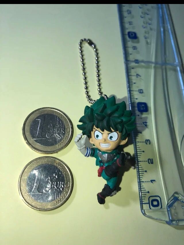 Gashapon My Hero Academia llavero BANDAI Deku