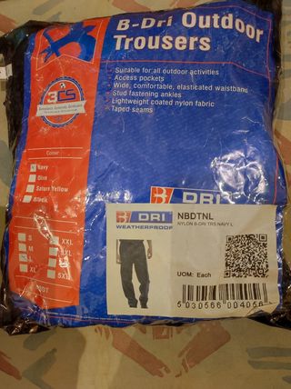 Pantalón impermeable B-dri