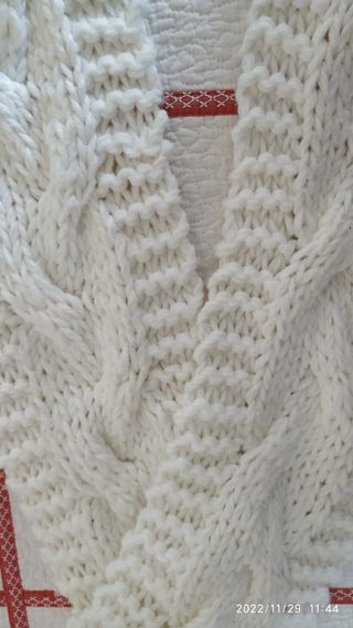 Bufanda de LANA blanca, poco usada . UNISEX