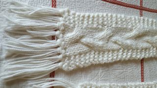 Bufanda de LANA blanca, poco usada . UNISEX