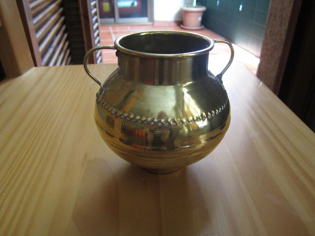 ANFORA COBRE DORADO AÑOS 50