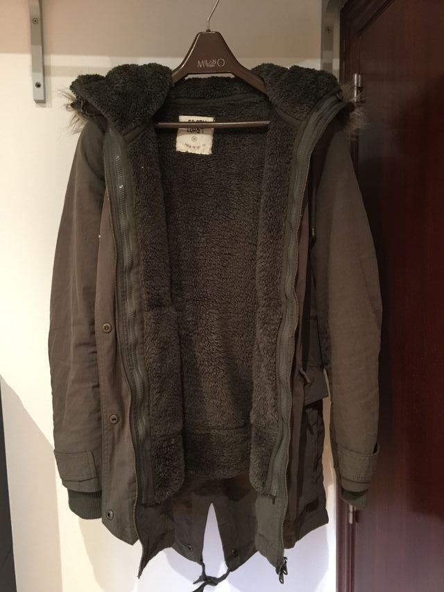 Parka militar con capucha y forro desmontable