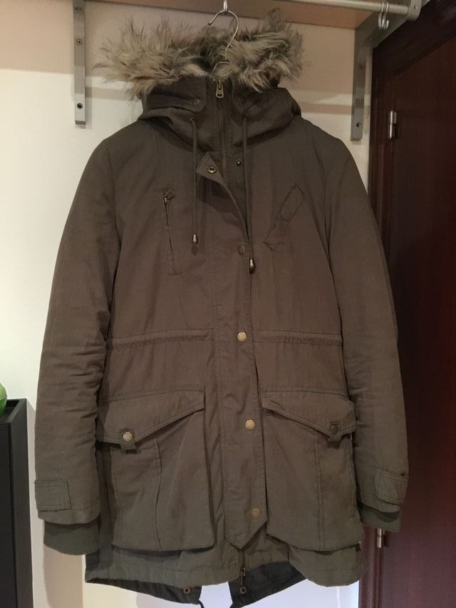 Parka militar con capucha y forro desmontable