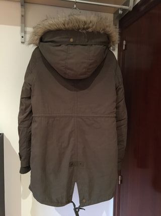 Parka militar con capucha y forro desmontable