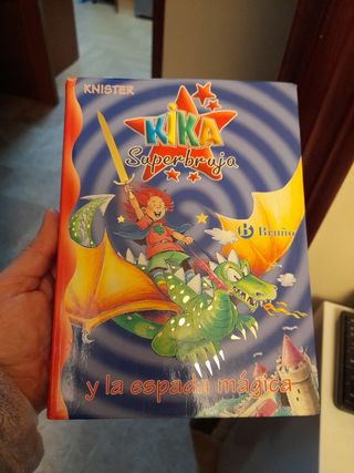 3 Libros Kika Superbruja