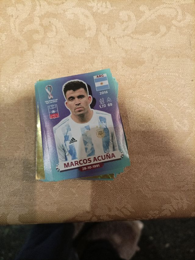 intercambio cartas Panini mundial de Qatar