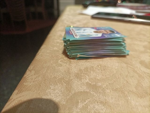 intercambio cartas Panini mundial de Qatar