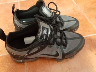 Nike Air VaporMax negras