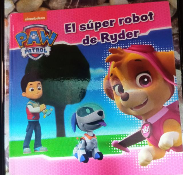 precioso cuento Patrulla Canina