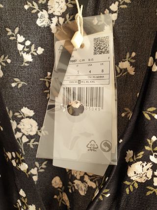 Blusa fluida Mango escote pico (sin estrenar)