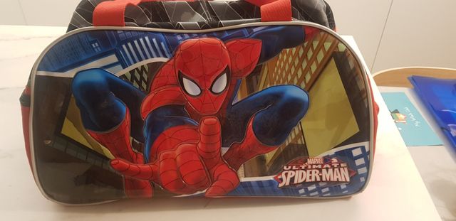 Mochila deporte spiderman niño