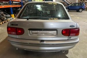 Despiece de Ford Escort VI Hatch 1.6 i 16V (90 cv)