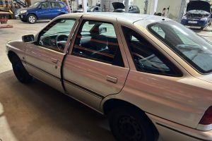 Despiece de Ford Escort VI Hatch 1.6 i 16V (90 cv)