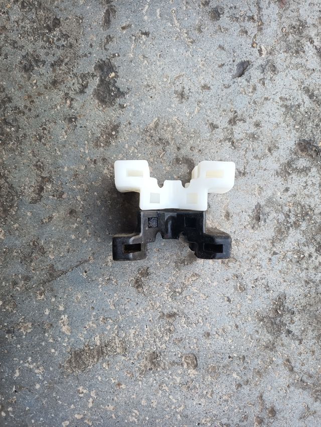 Vendo patines  negros Vendimiadora Newholland