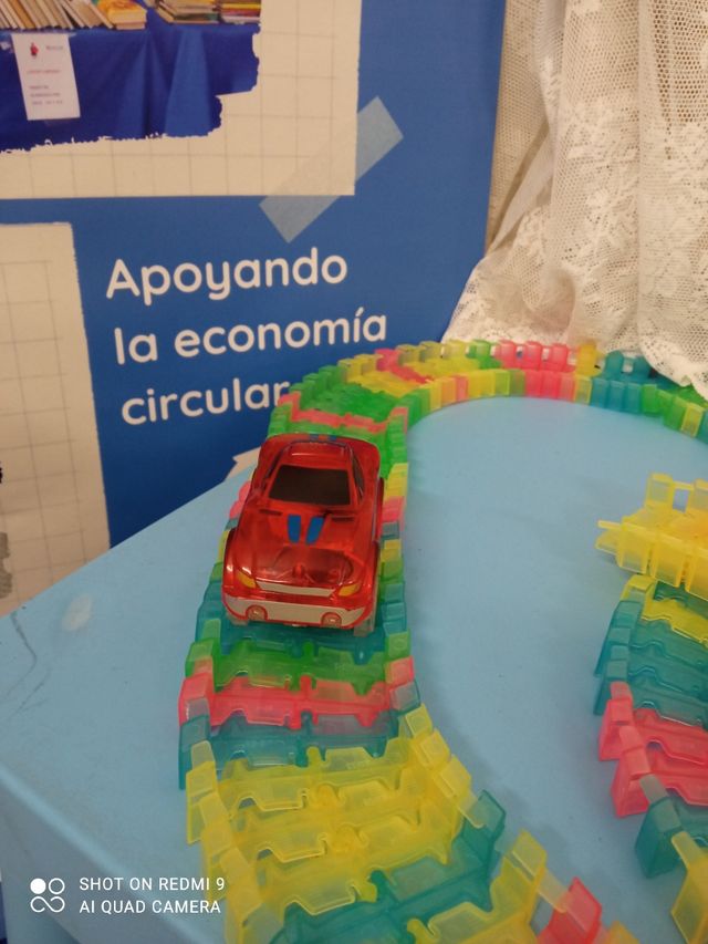 Pista Magic Tracs con un coche