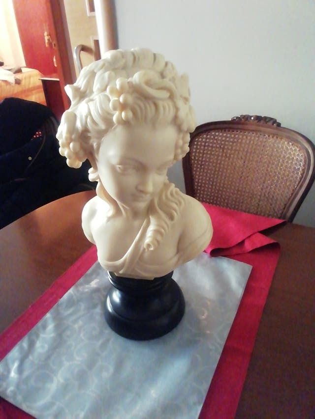 Busto femenino Rebajado